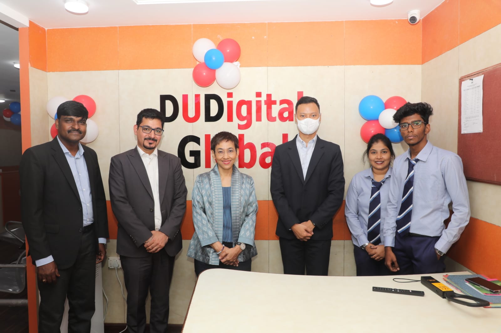 DU Digital Expands Services with Visa Application Center Launch in Chennai
